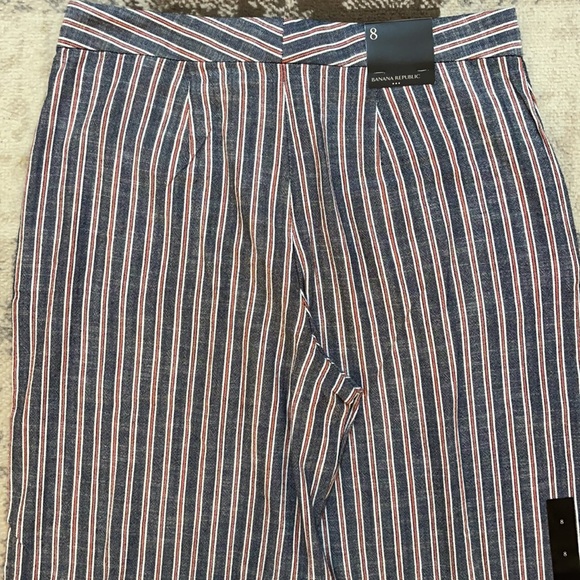 BR - High Rise Wide Leg Striped Pants - Picture 9 of 10